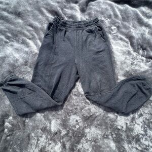 American Eagle Outfitters Dark Gray Sweatpants/ Joggers Size Medium👽🔥